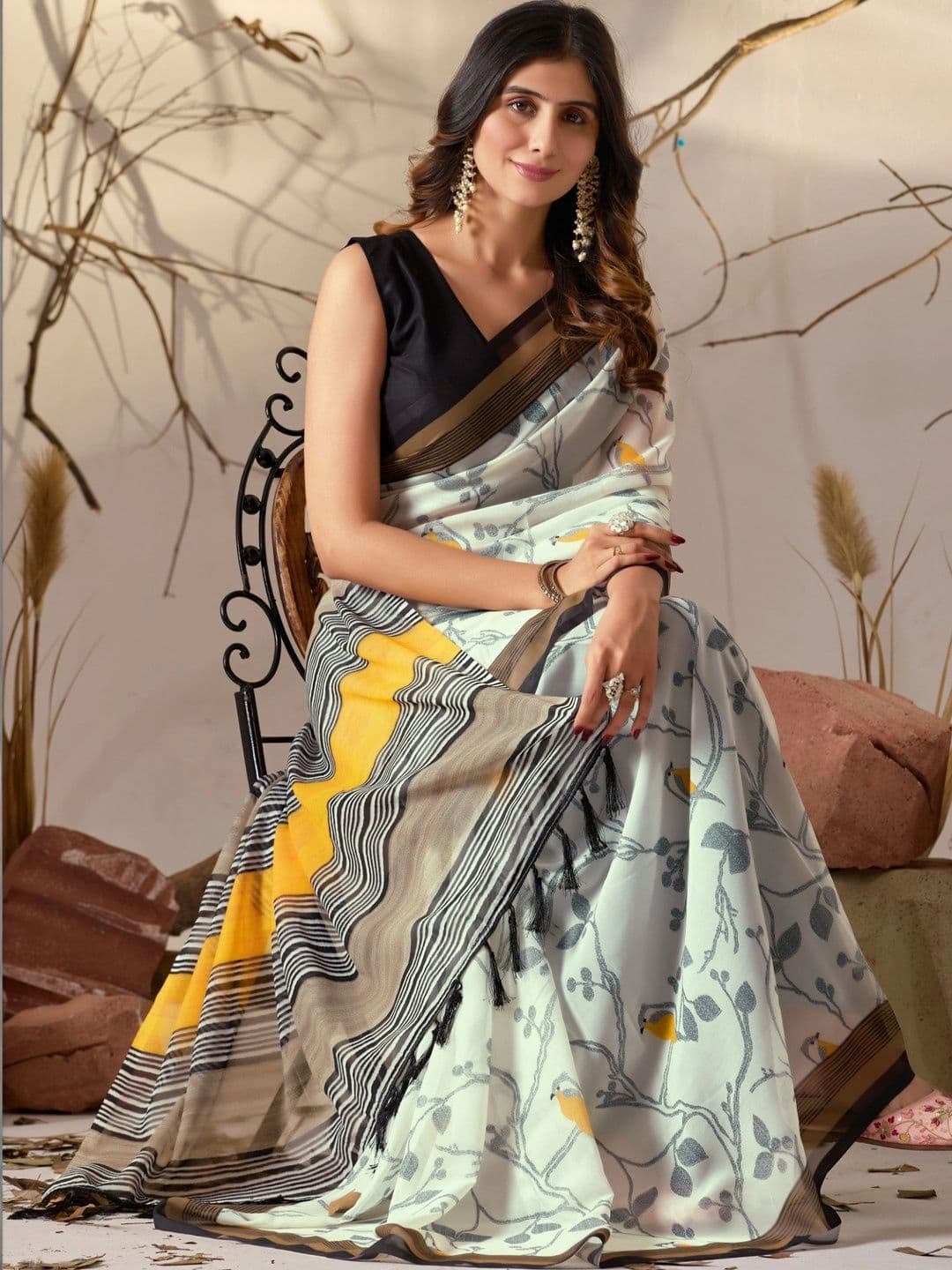 Moda Rapido Floral Poly Georgette Designer Saree thumbnail 5