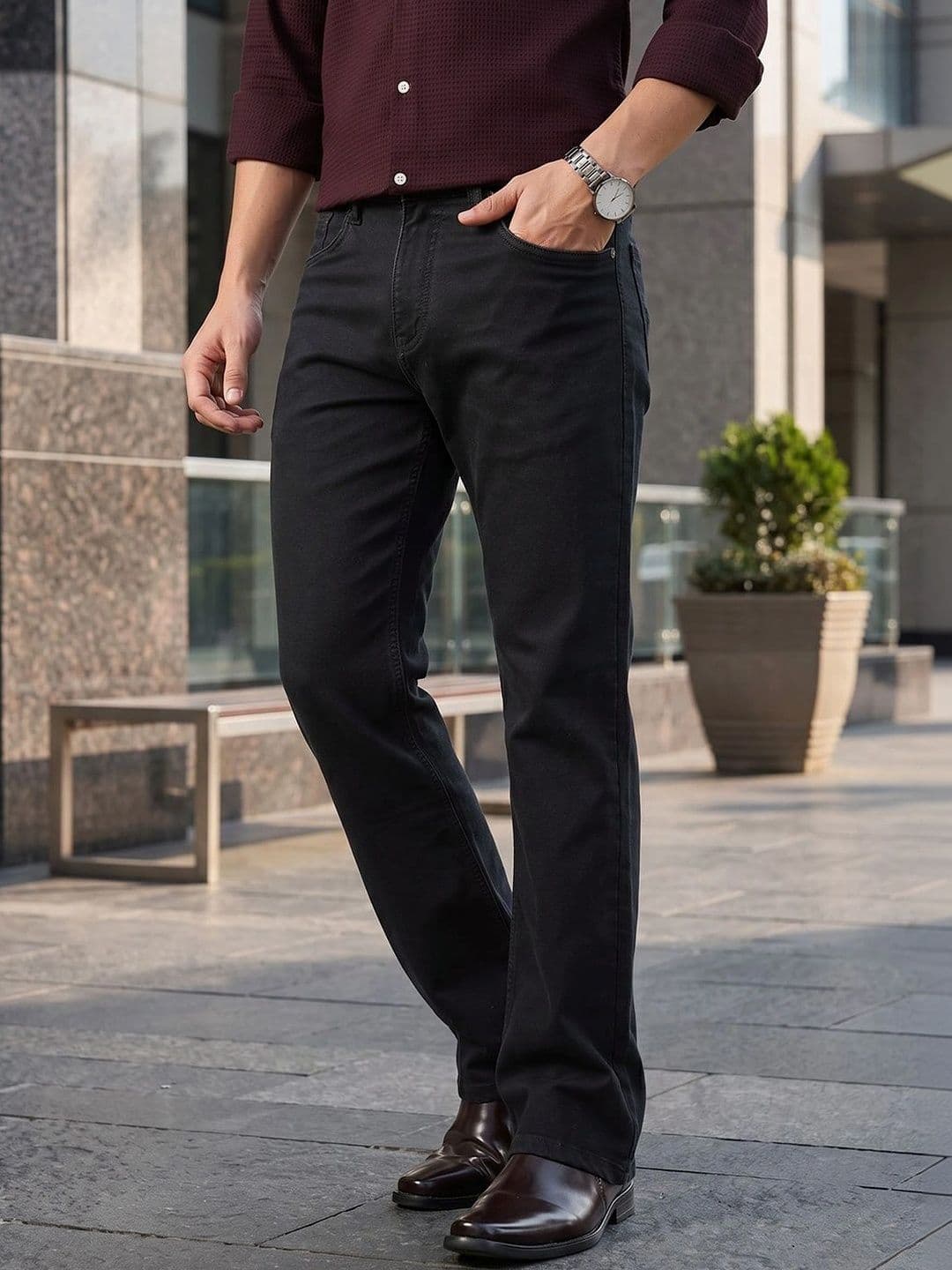 Thomas Scott Men Smart Bootcut Mid-Rise Stretchable Jeans - view 1