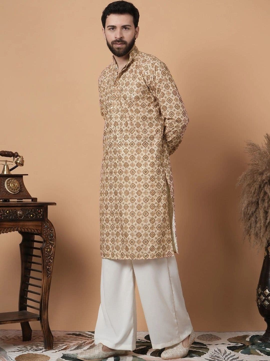 SHROBH Men Kurta thumbnail 5