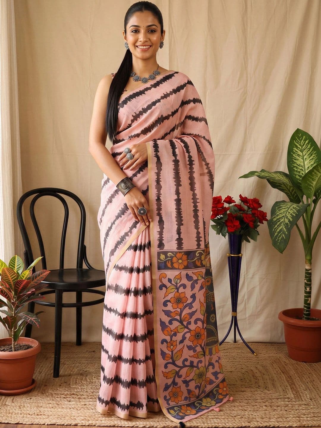 Sangria Striped Designer Block Print Saree thumbnail 5