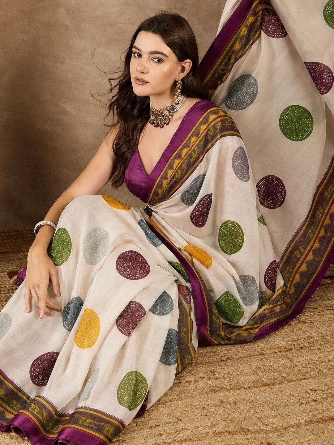 SANJANA  SILK SANJANA SILK Polka Dot Pure Georgette Saree thumbnail 2