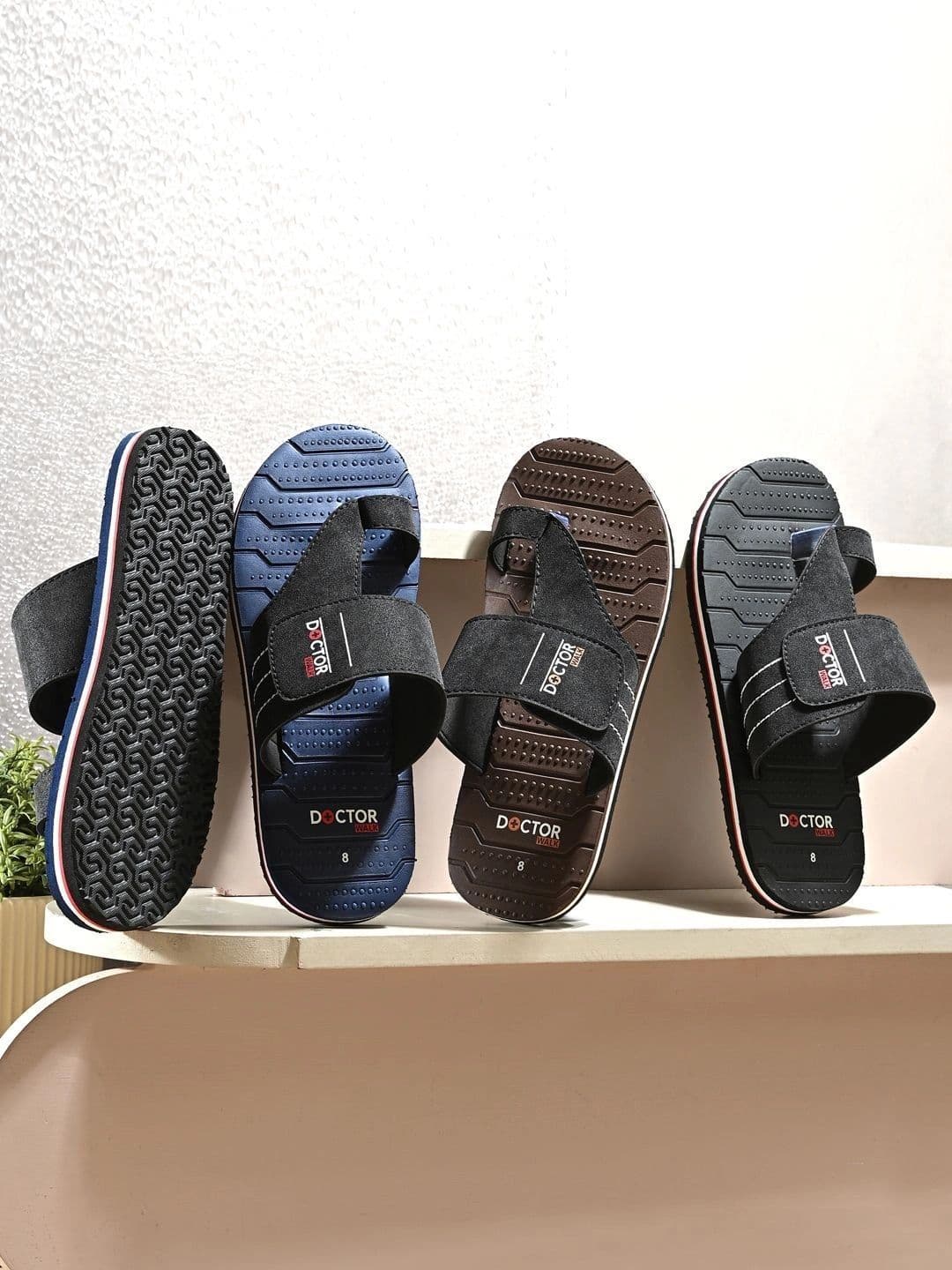 DOCTOR WALK Men Thong Flip-Flops thumbnail 3