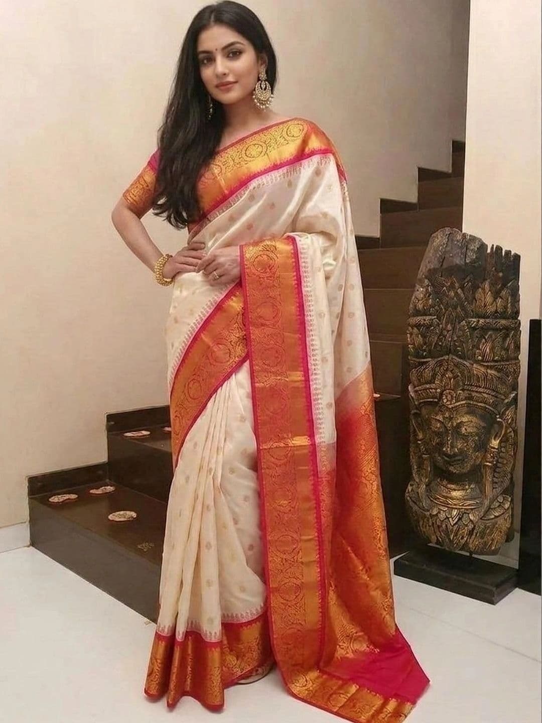 Milvia Ethnic Motifs Zari Silk Blend Designer Banarasi Saree - view 1