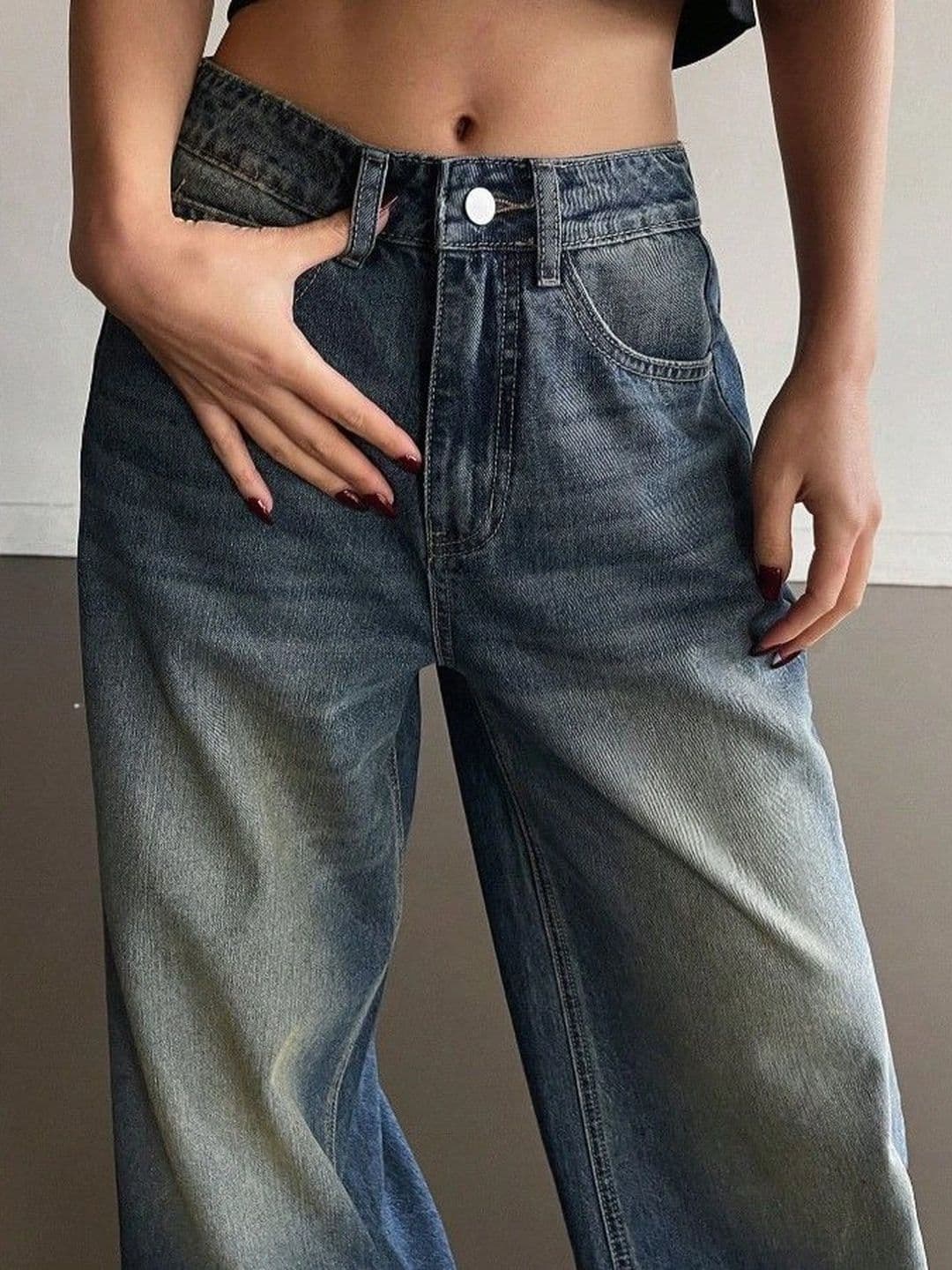 Encrypt Women High-Rise Light Fade Jeans thumbnail 2