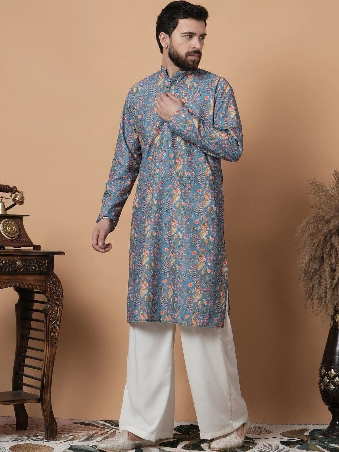 SHROBH Men Floral Printed Sequinned Floral Kurta thumbnail 3