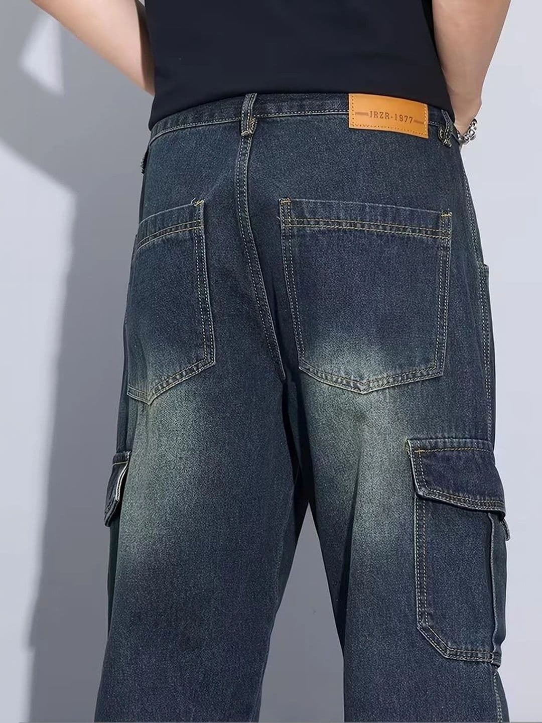 MAKPAK Men Jean Relaxed Fit Mid-Rise Low Distress Stretchable Jeans thumbnail 3