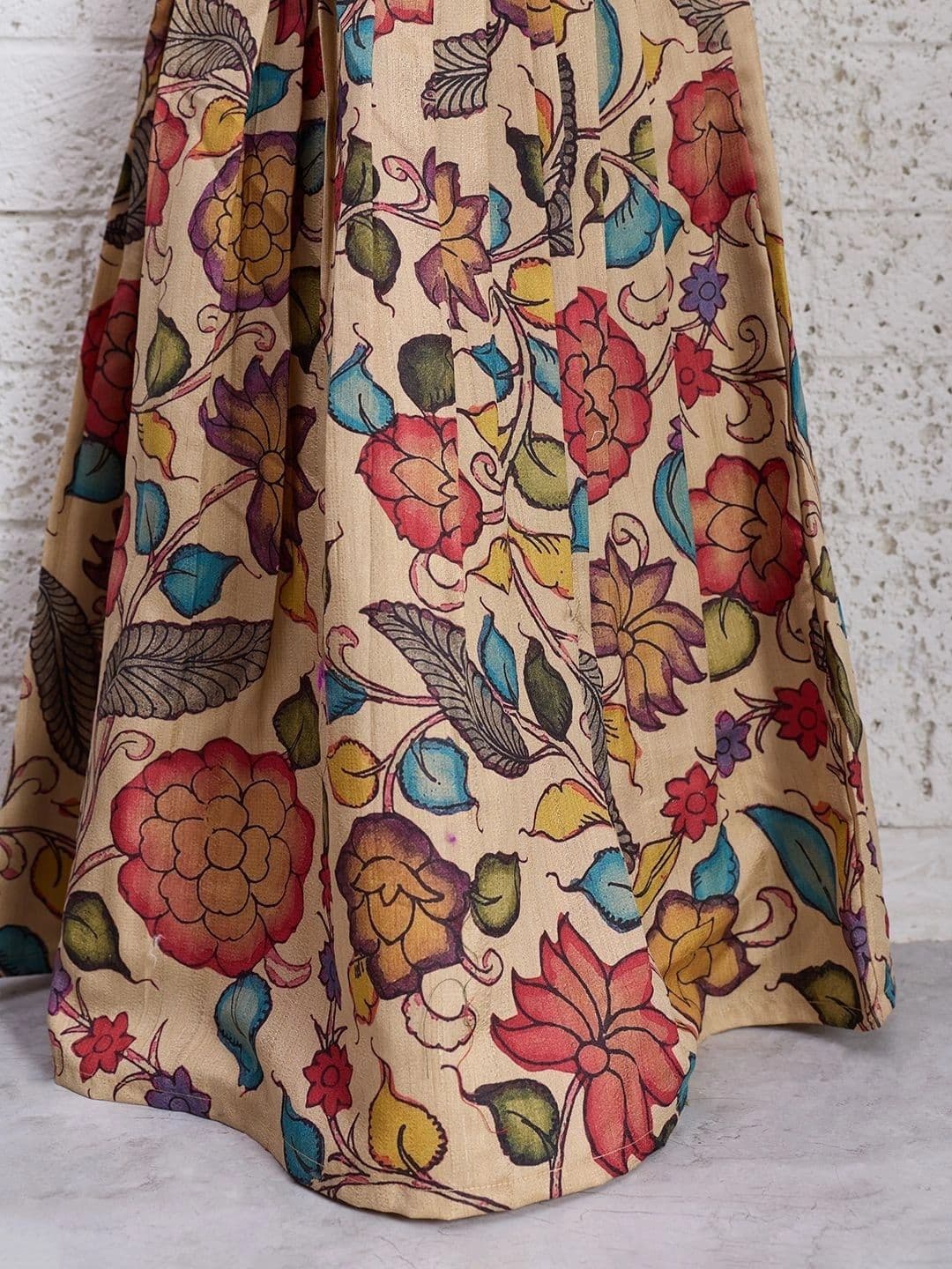 Tasarika Girls Embellished Sequinned Kalamkari Ready to Wear Lehenga & thumbnail 3
