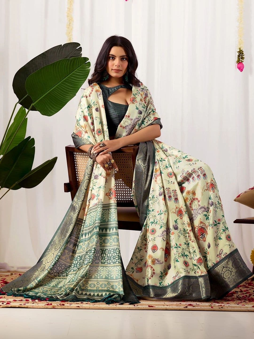 Moda Rapido Floral Zari Silk Blend Designer Saree thumbnail 6
