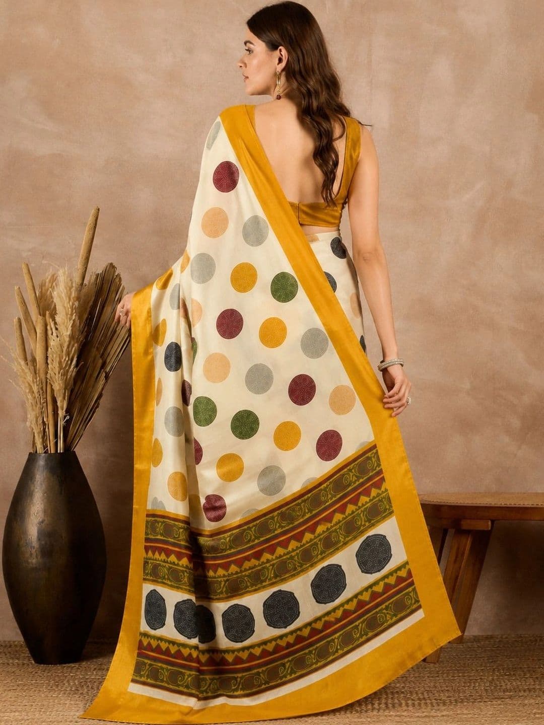 Sita Polka Dot Pure Georgette Saree thumbnail 3
