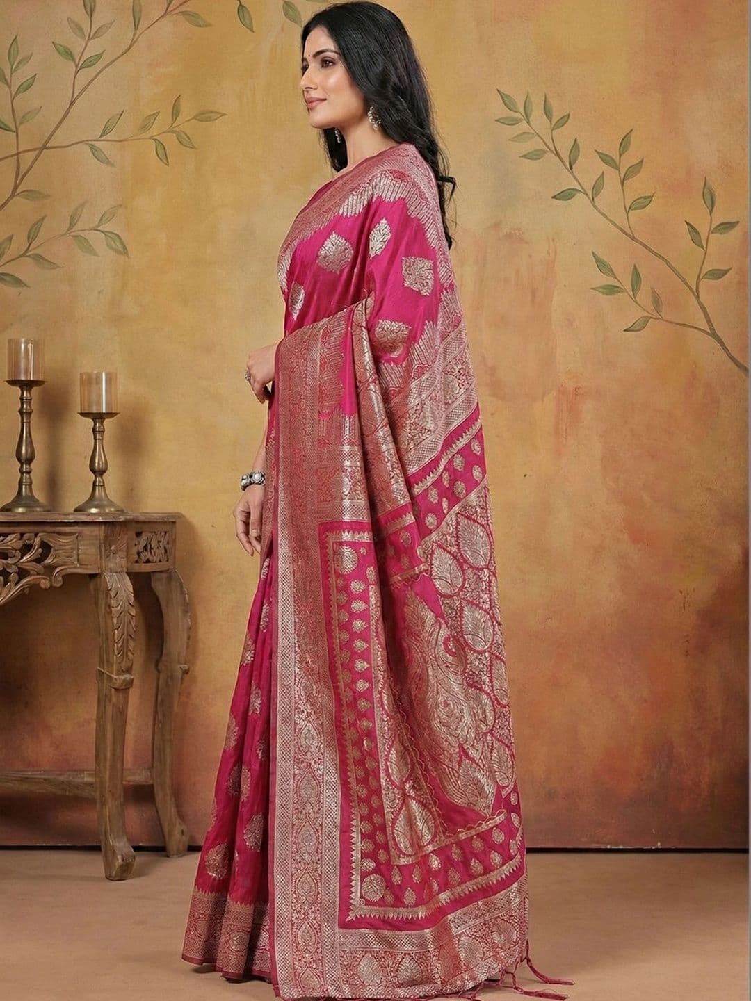 Mitera Woven Design Zari Silk Blend Banarasi Saree thumbnail 3