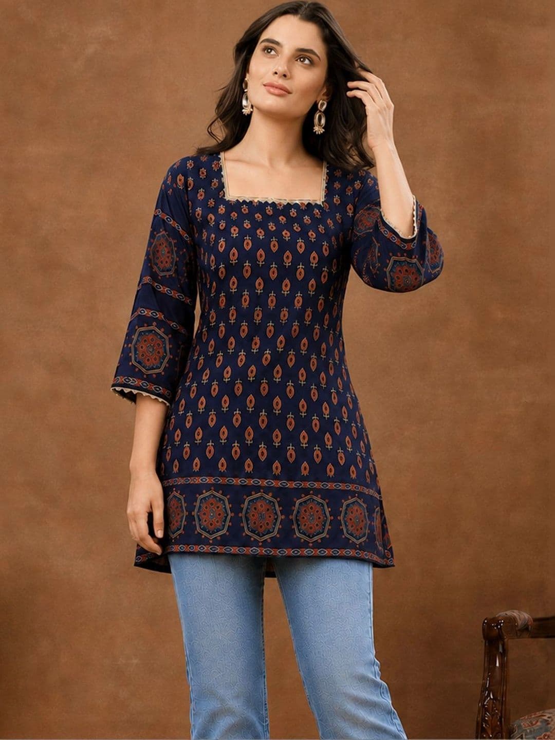 Sangria Ethnic Motifs Printed Square Neck Kurti - view 1