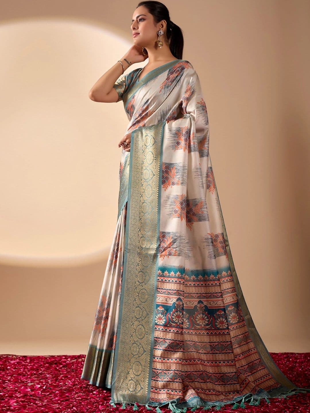 Moda Rapido Zari Silk Blend Designer Saree thumbnail 5