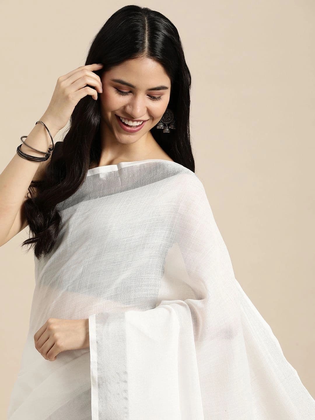 Mitera Woven Design Linen Blend Saree thumbnail 4