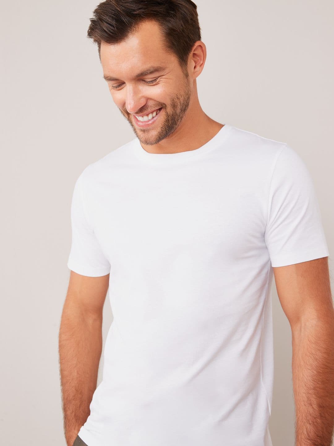 next Men White Solid Round Neck T-shirt thumbnail 2