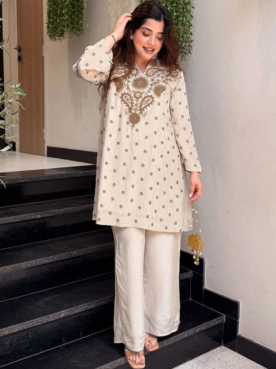 all about you Women Ethnic Motifs Embroidered Regular Sequinned Silk Crepe Kurta with Palazzos thumbnail 2