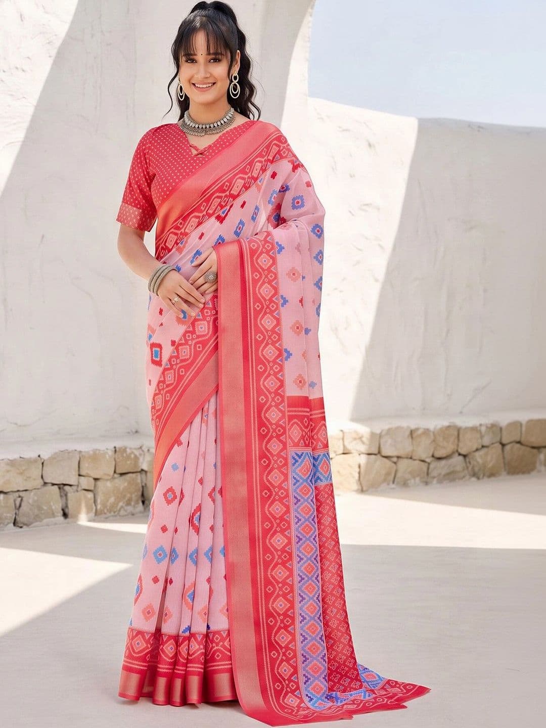 Anouk Ethnic Motifs Zari Designer Block Print Saree thumbnail 4