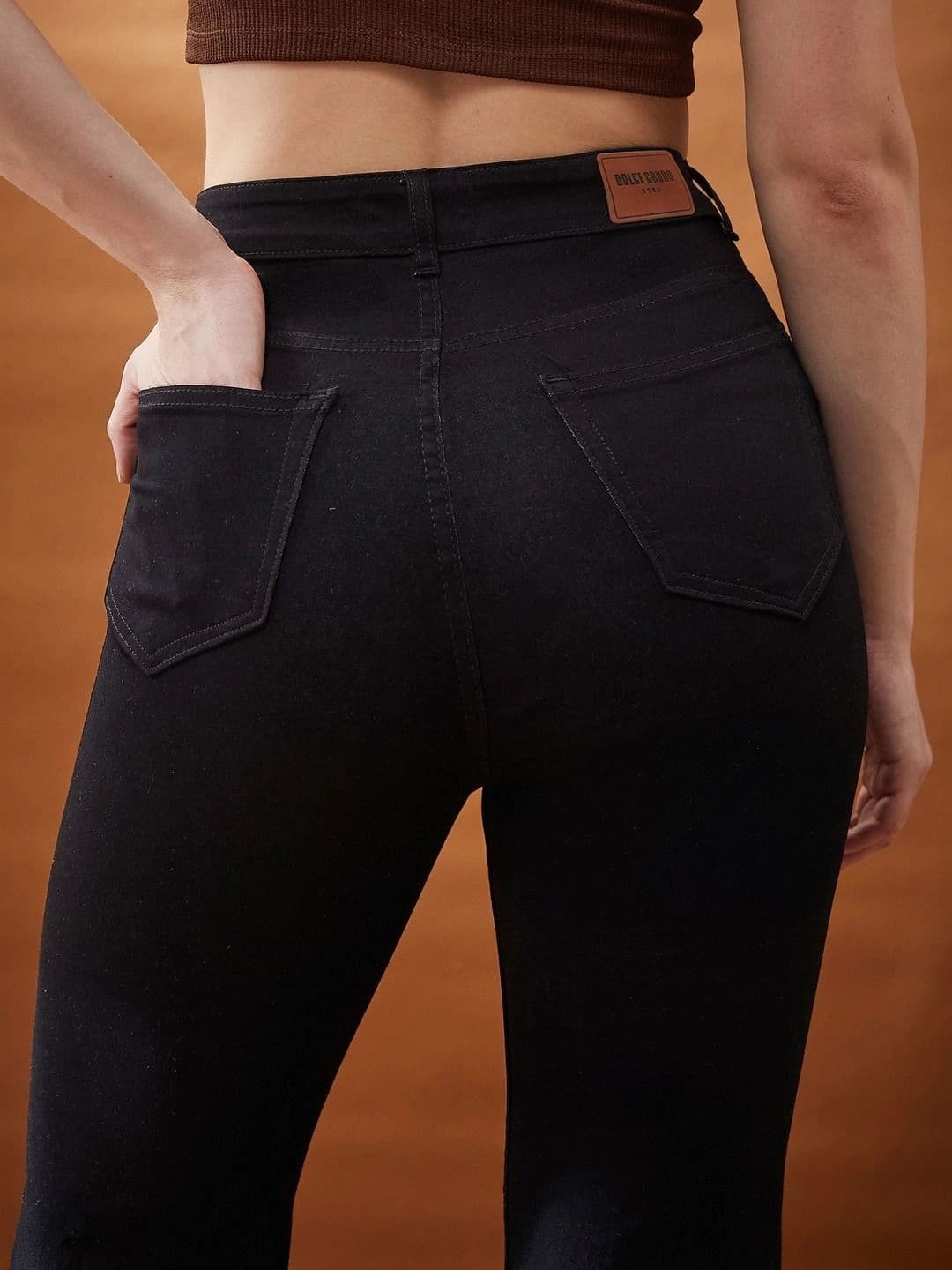 DOLCE CRUDO Women Bootcut High-Rise Heavy Fade Stretchable Jeans thumbnail 3