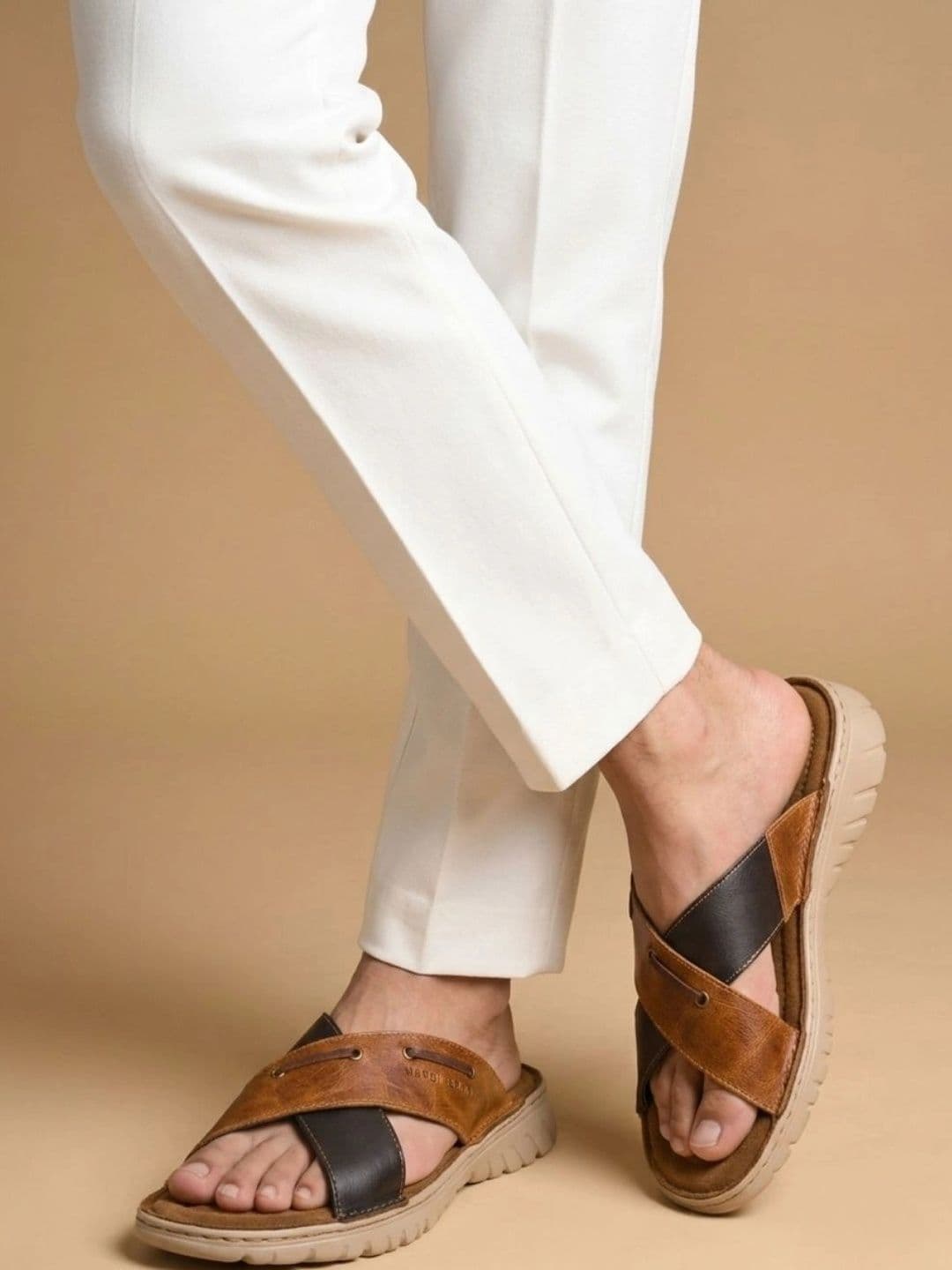 Mardi Gras Men Colourblocked Slip-On - view 1