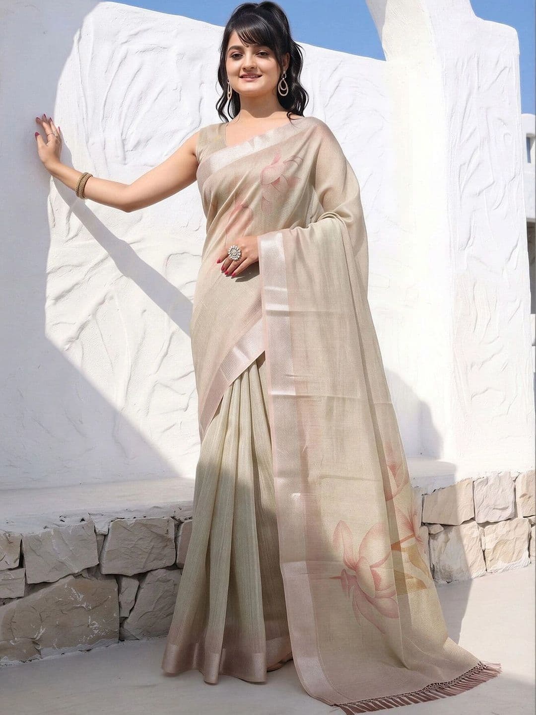 Anouk Floral Silk Cotton Designer Saree thumbnail 4