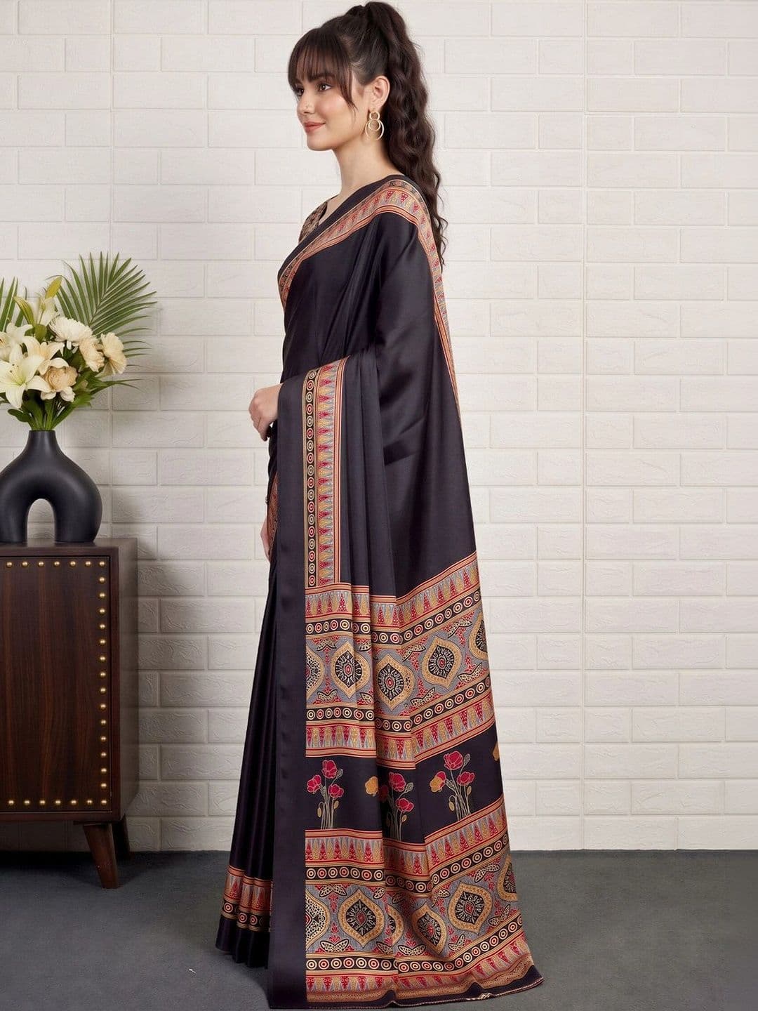 Anouk Warli Satin Designer Block Print Saree thumbnail 3