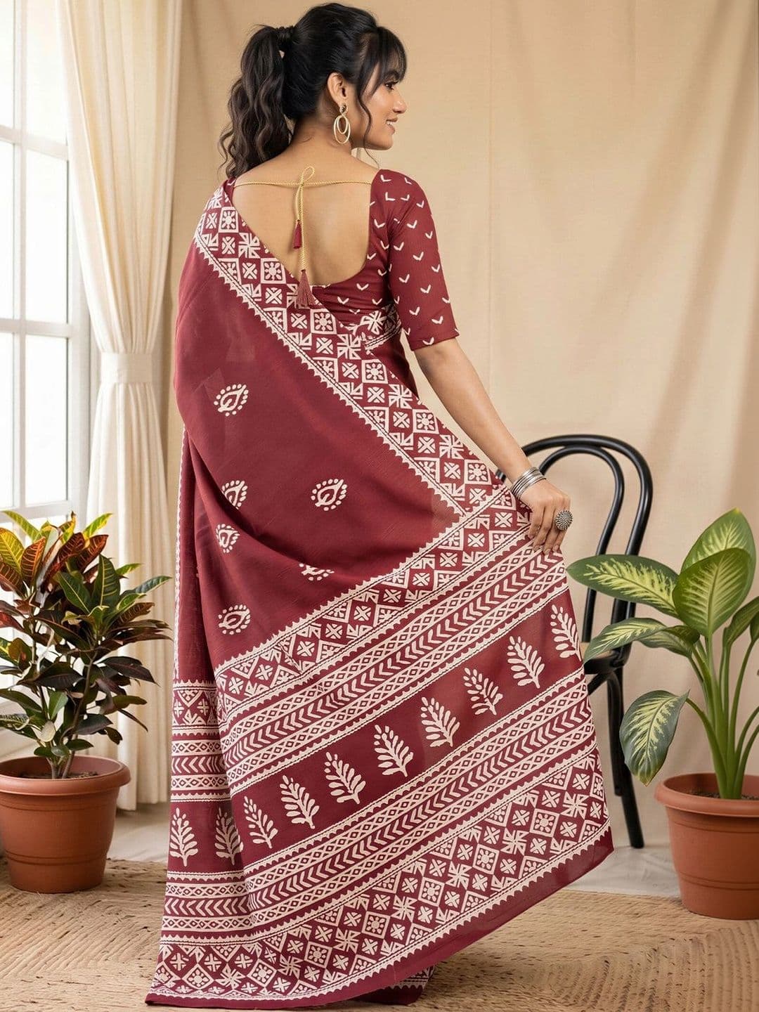 Anouk Batik Designer Block Print Saree thumbnail 5