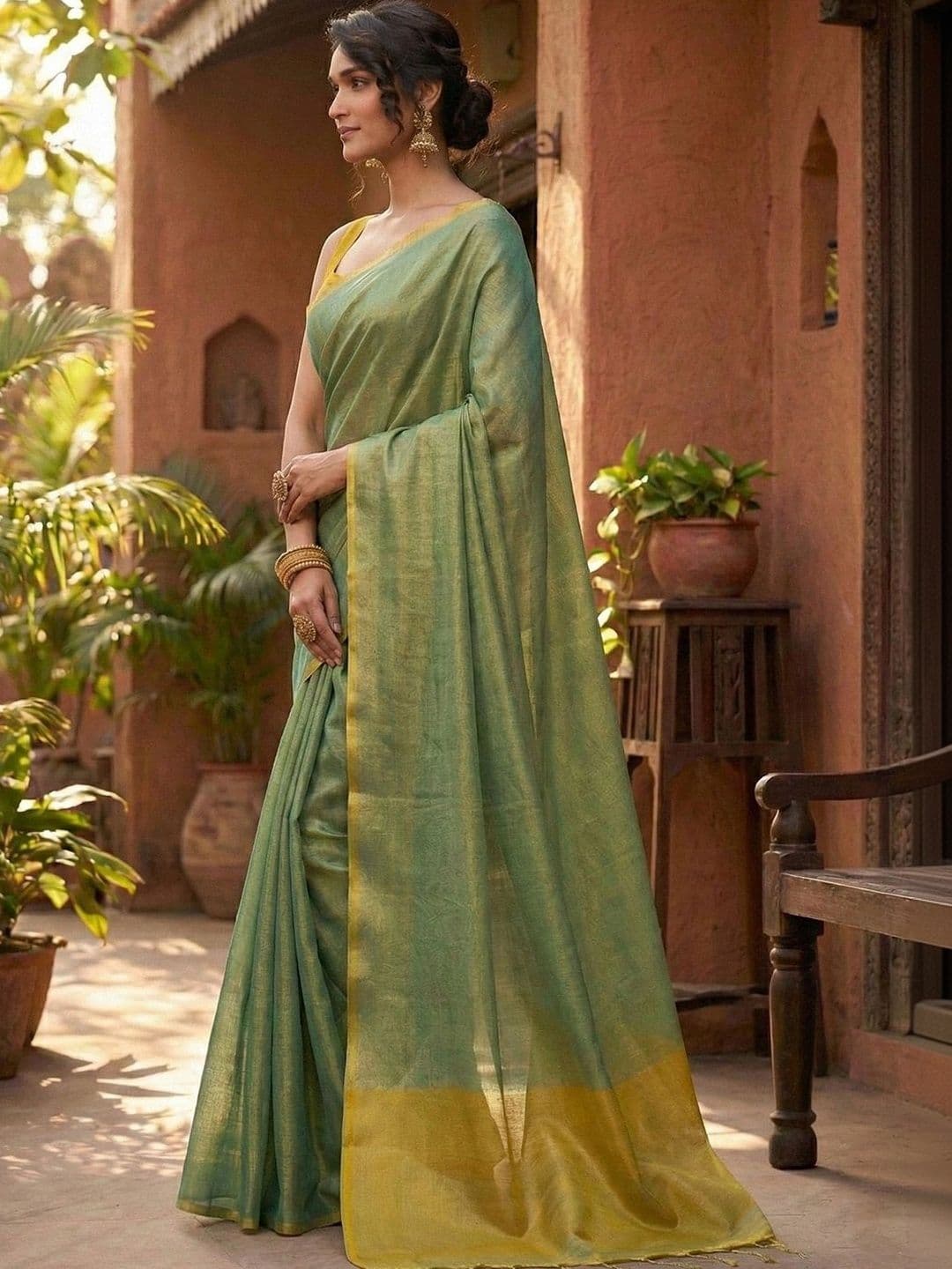 Mitera Woven Design Tissue Saree thumbnail 2