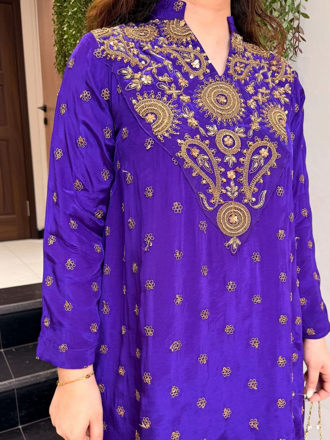 all about you Women Ethnic Motifs Embroidered Regular Silk Crepe Kurta with Trousers thumbnail 5