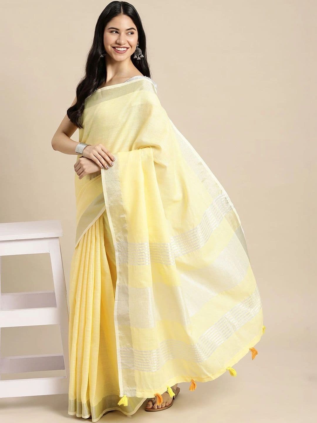 Mitera Striped Linen Blend Saree thumbnail 5