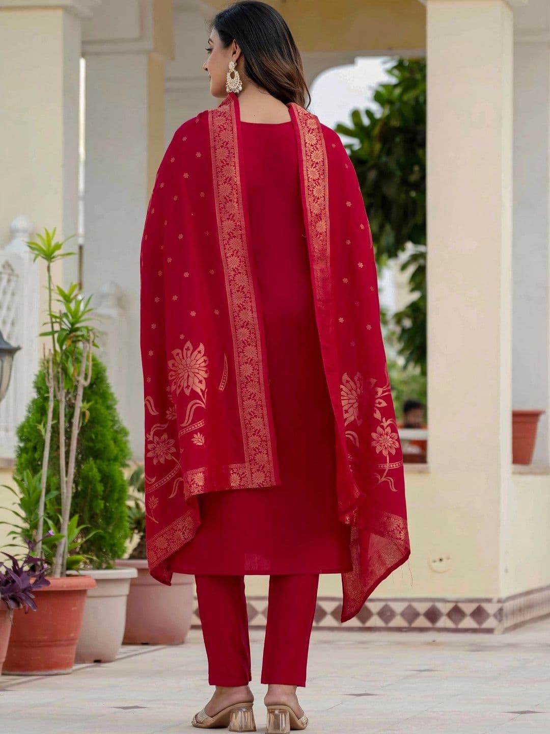 Sangria Women Ethnic Motifs Embroidered Regular Thread Work Kurta with Trousers & With Dupatta thumbnail 6