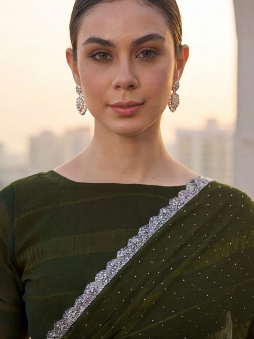 Anouk Rustic Embellished Beads and Stones Silk Blend Designer Saree thumbnail 3