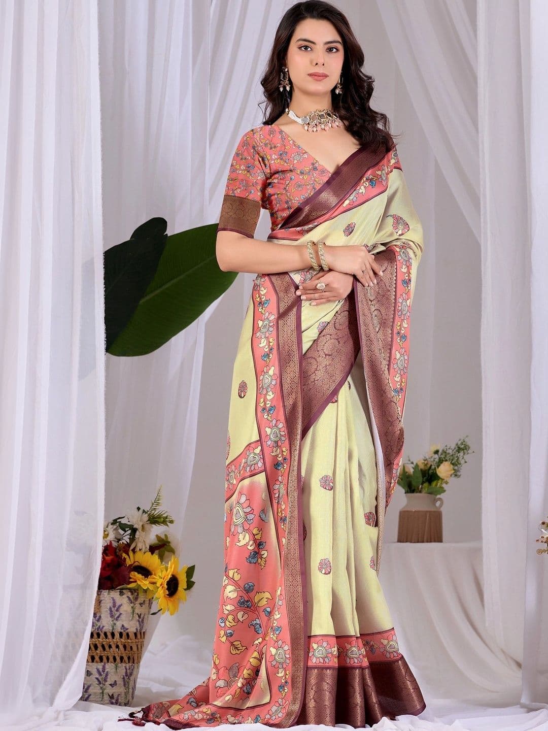 Moda Rapido Floral Zari Silk Blend Designer Saree thumbnail 5
