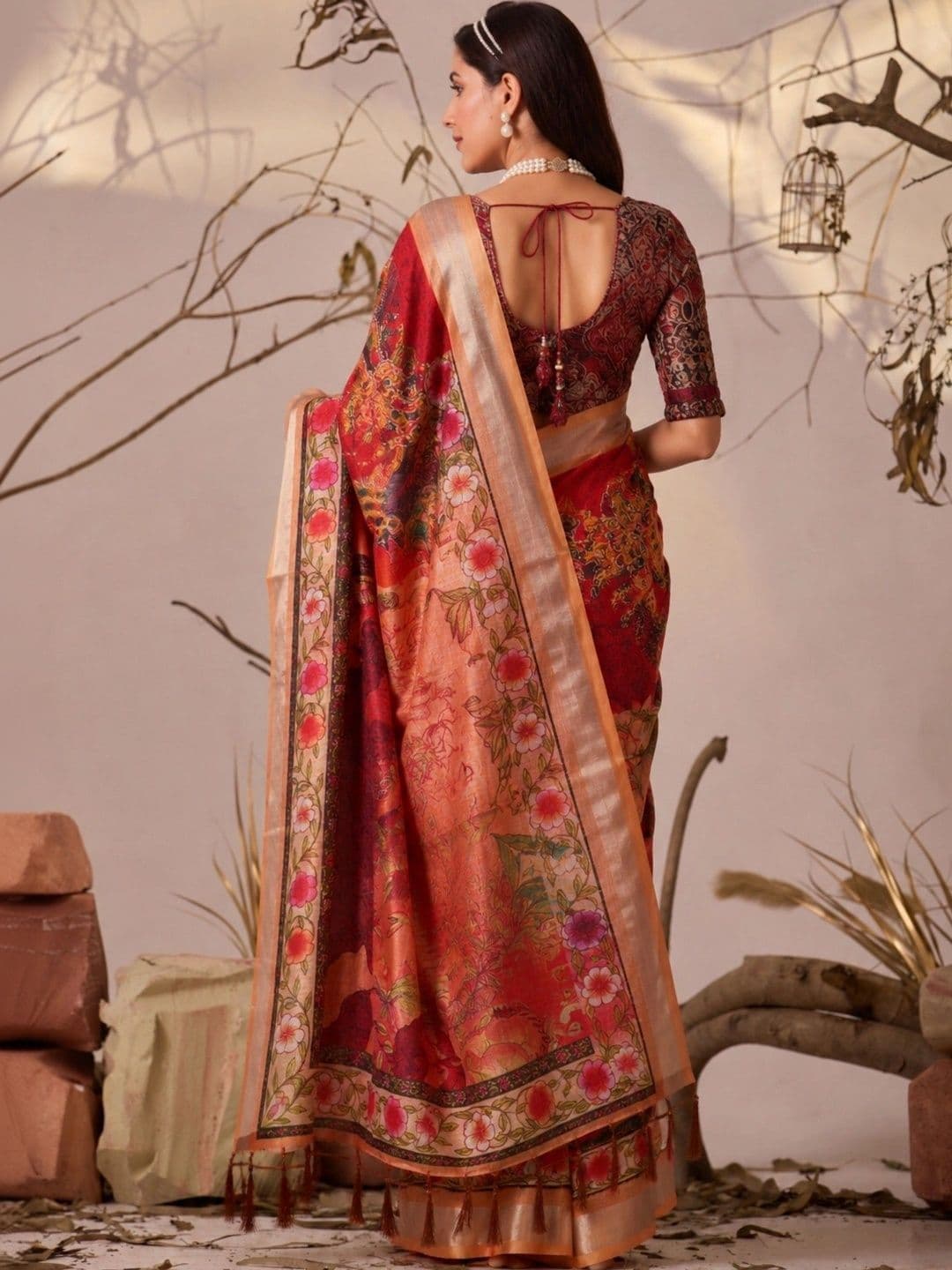 Moda Rapido Floral Zari Linen Blend Designer Patola Saree thumbnail 7