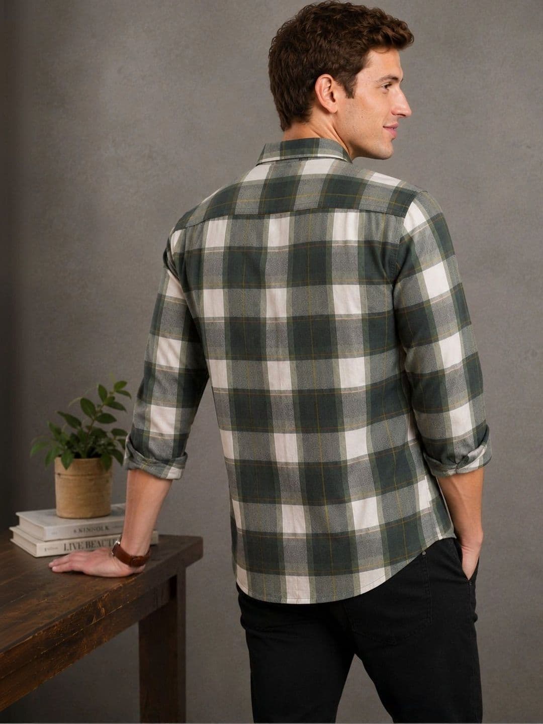 pihu Men Comfort Checked Casual Shirt thumbnail 2