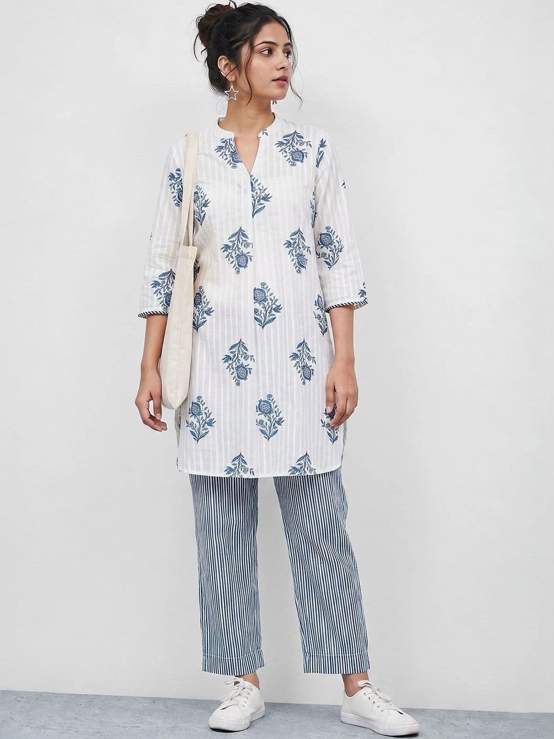 Melange by Lifestyle Women Ethnic Motifs Printed Regular Pure Cotton Kurti with Trousers thumbnail 3