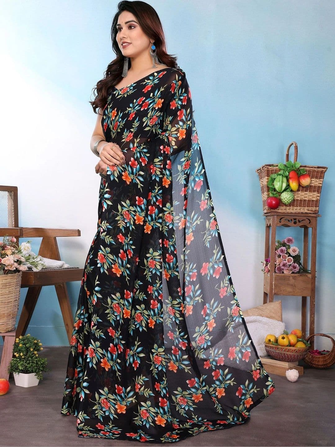 JANOI Floral Pure Georgette Saree thumbnail 3