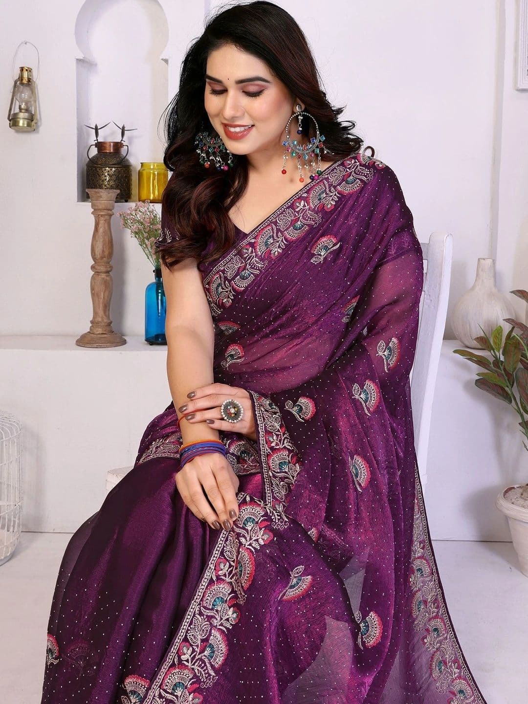 priyashi Paisley Embroidered Satin Heavy Work Saree thumbnail 3