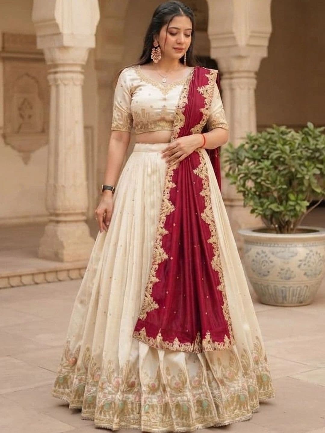 HERE&NOW Embroidered Thread Work Semi-Stitched Lehenga & Blouse With Dupatta thumbnail 3