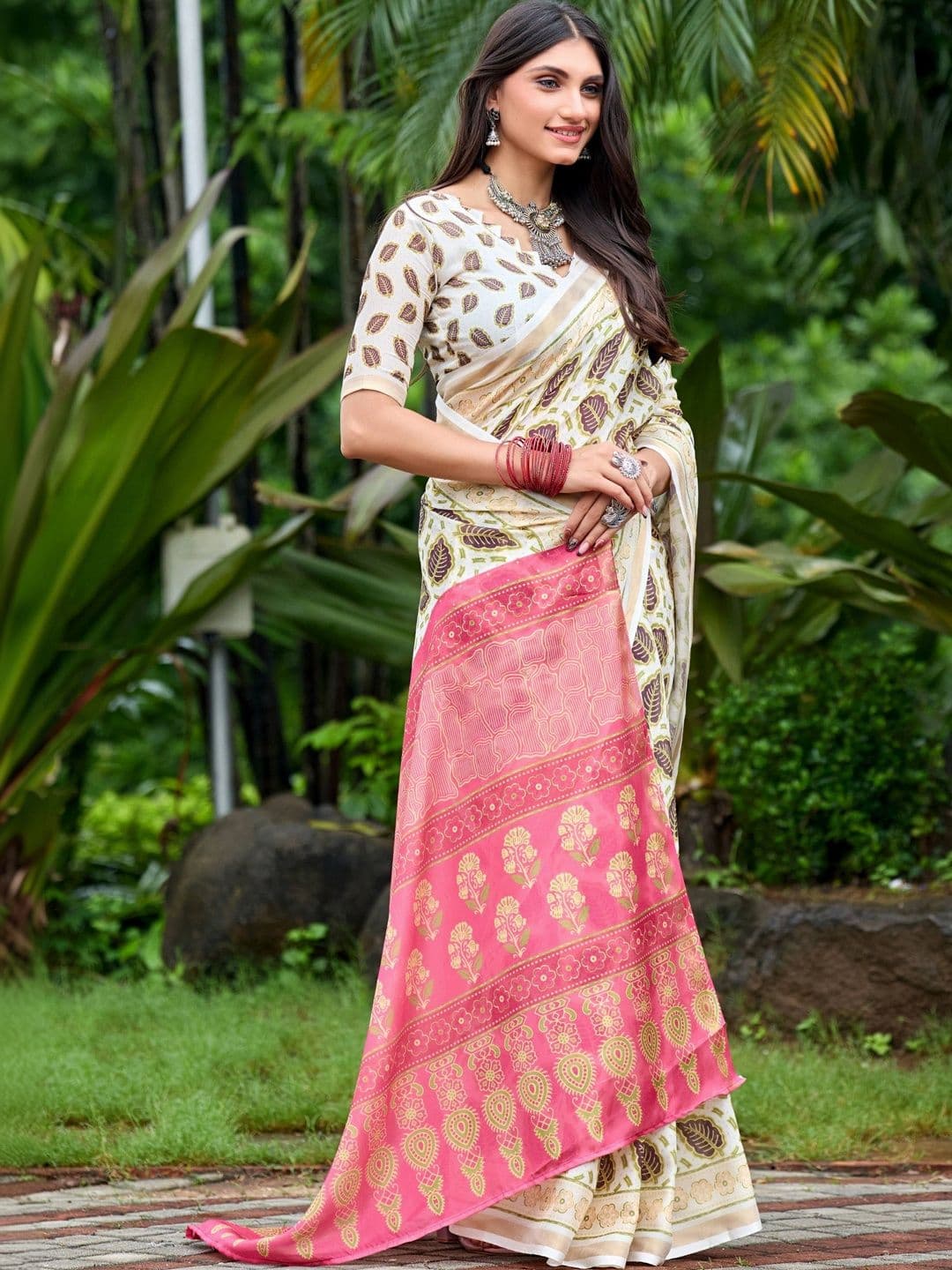 K 5 Fashion Ethnic Motifs Embroidered Pure Cotton Fusion Ikat Saree thumbnail 5