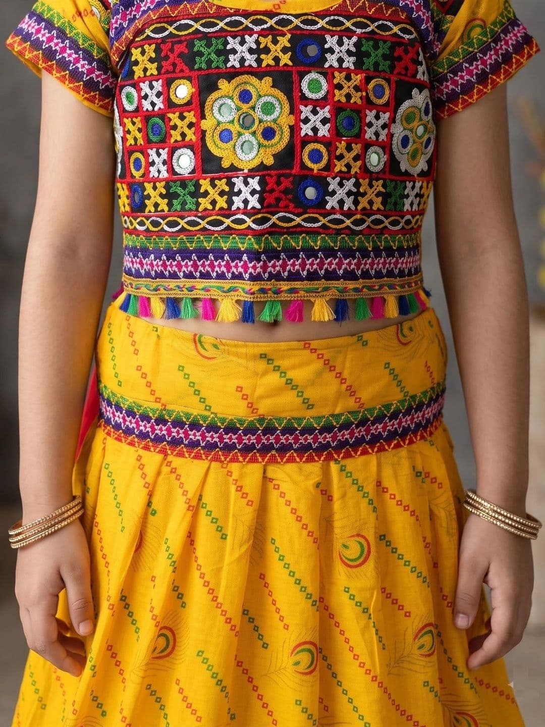 ahhaaaa Girls Embroidered Thread Work Ready to Wear Lehenga & Blouse With Dupatta thumbnail 3