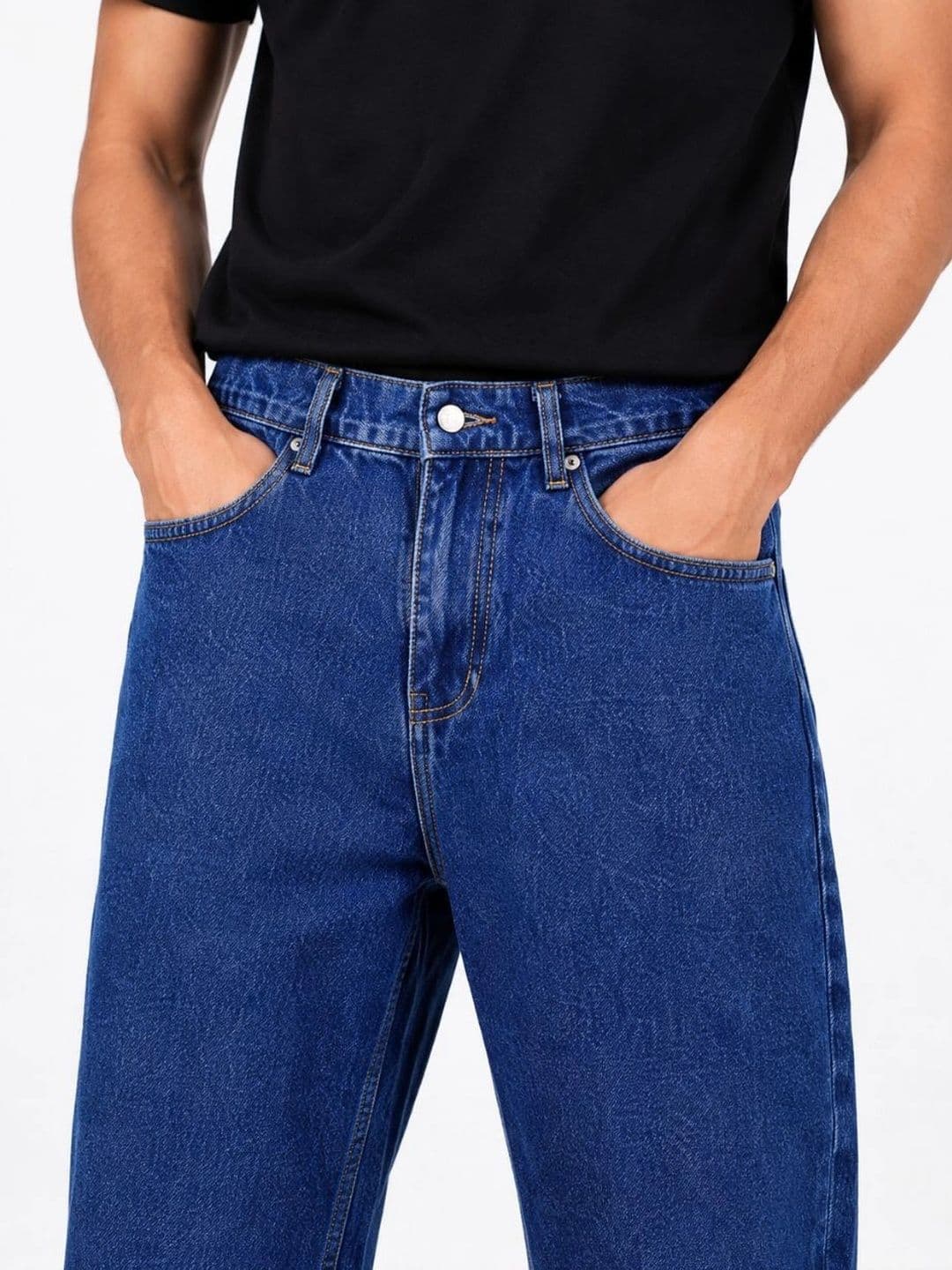 MQ Denim Men Straight Fit Mid-Rise Jeans thumbnail 3