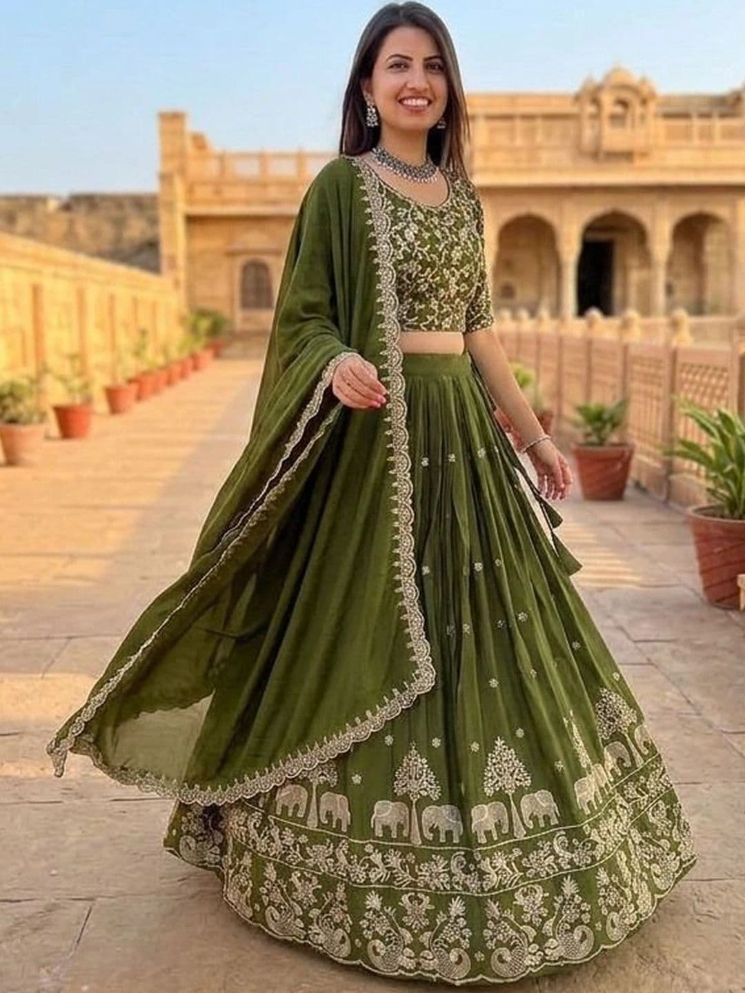 HERE&NOW Embroidered Thread Work Semi-Stitched Lehenga & Blouse With Dupatta thumbnail 3