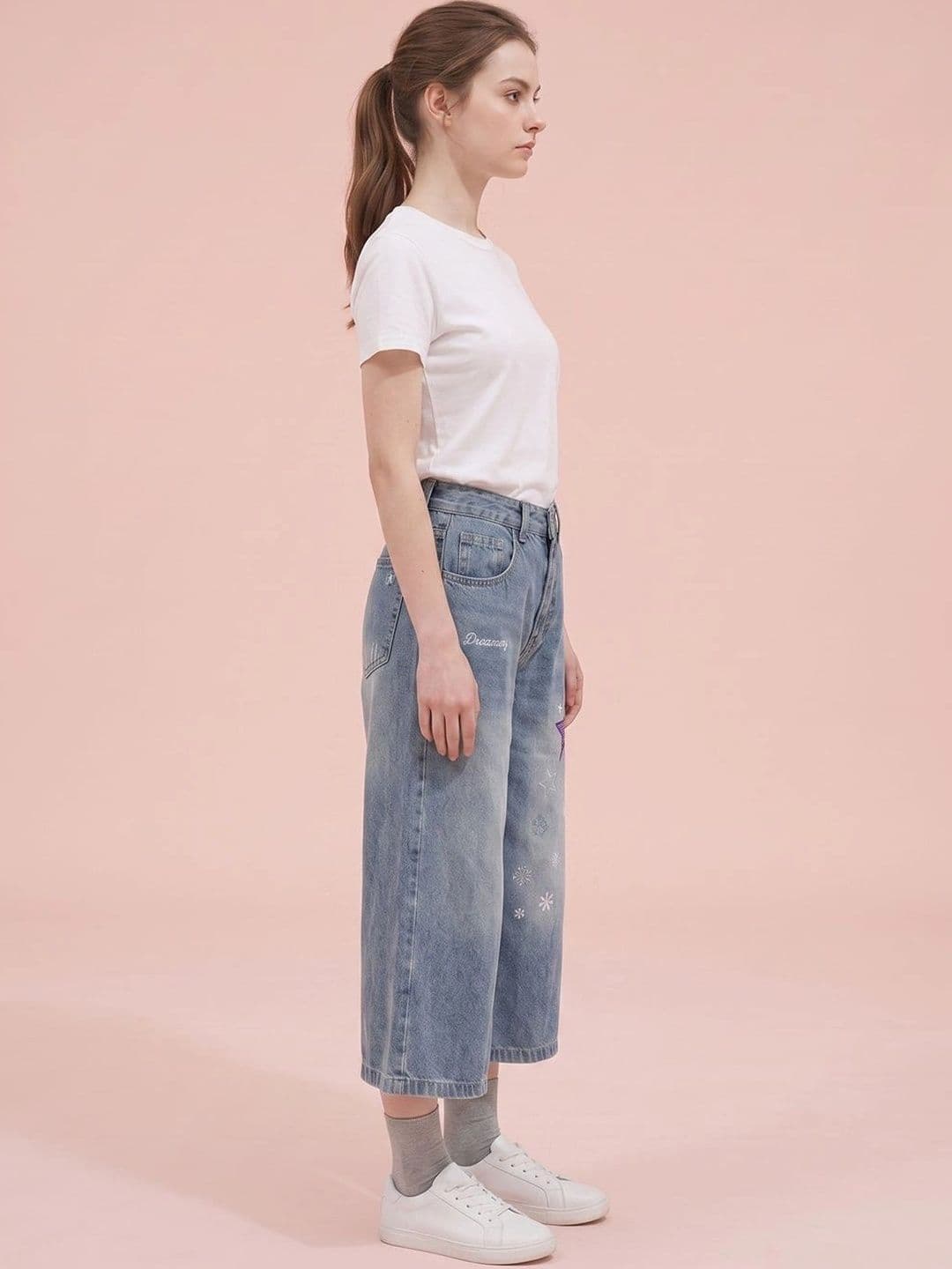 ATELIER REBEL Women Relaxed Fit Mid-Rise Light Fade Embroidered Jeans thumbnail 6