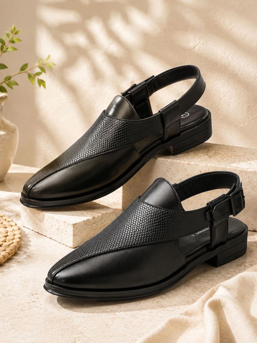 HIROLAS Men Ethnic Shoe-Style Sandals - view 1