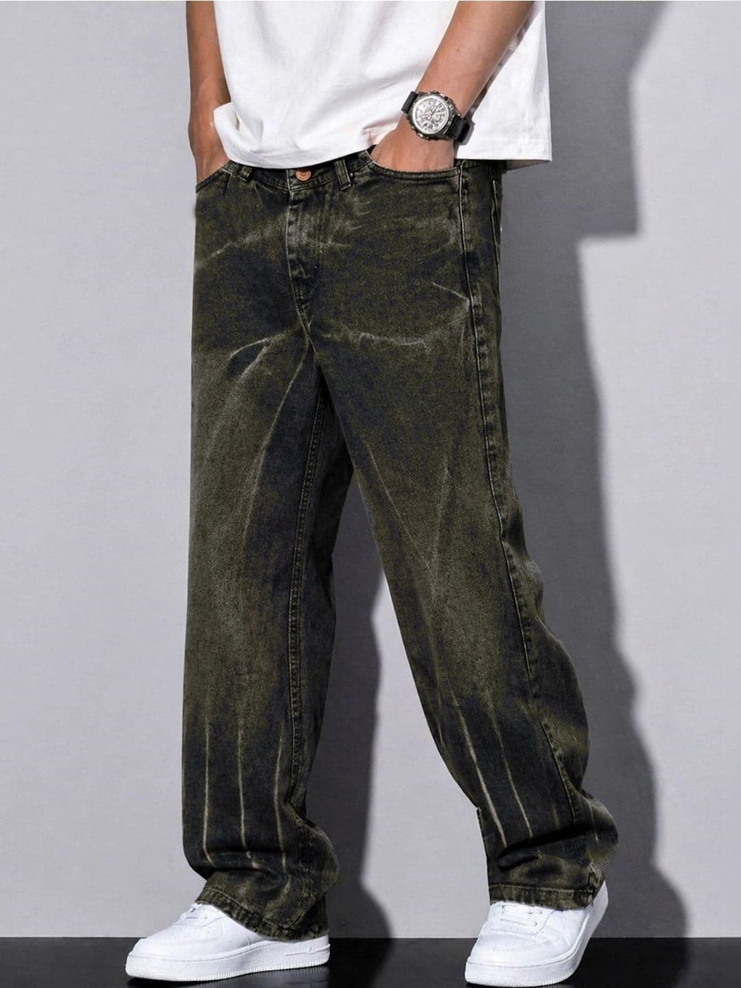 VERTICALS Men Straight Fit Mid-Rise Jeans thumbnail 3