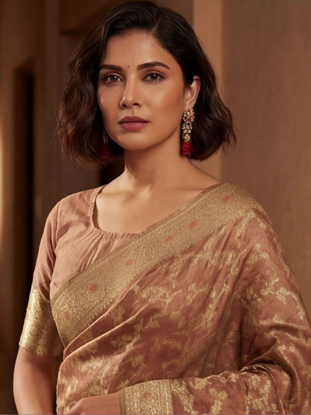 Anouk Rustic Woven Design Zari Silk Blend Designer Banarasi Saree thumbnail 4