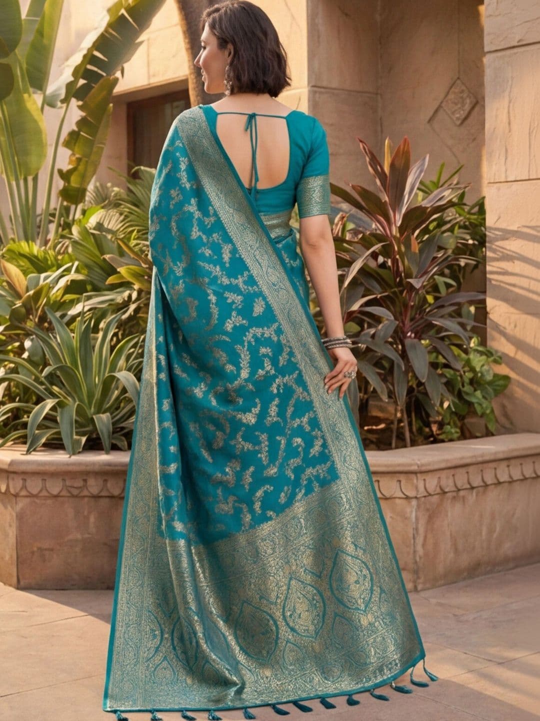 Anouk Rustic Woven Design Zari Silk Blend Designer Kanjeevaram Saree thumbnail 4