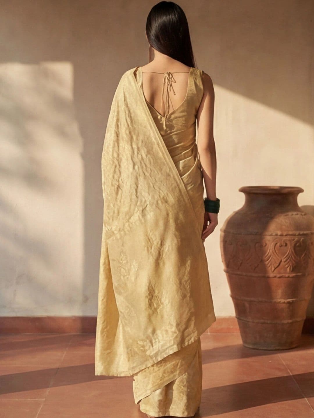 Anouk Rustic Paisley Zari Silk Blend Designer Banarasi Saree thumbnail 7