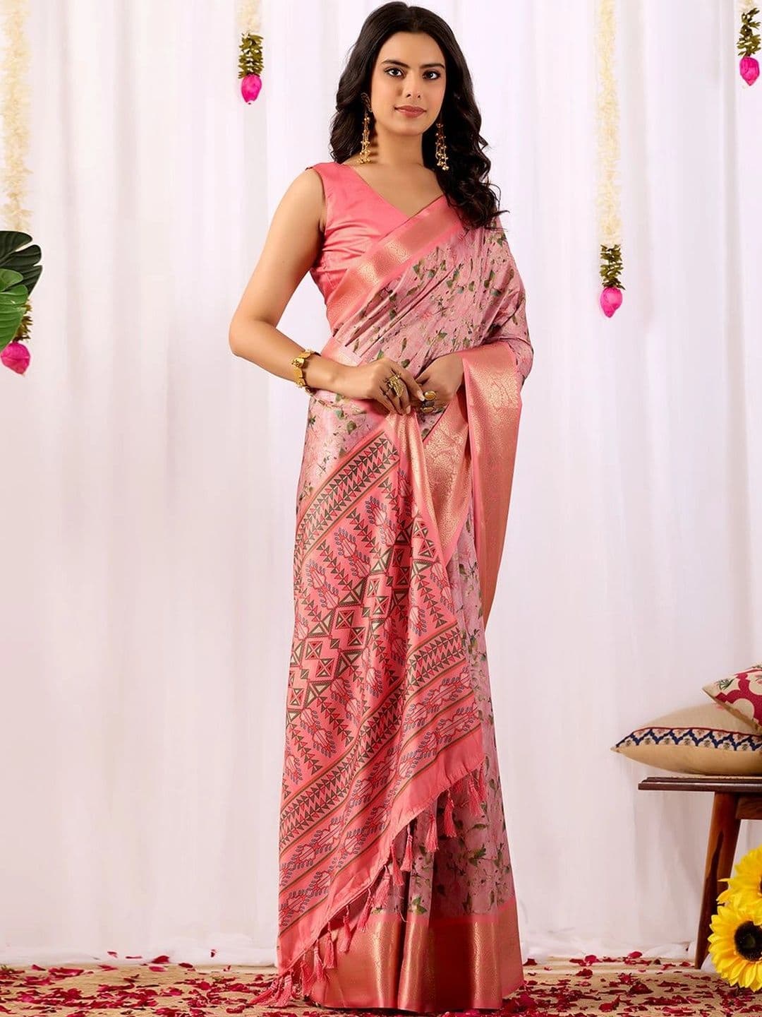 Moda Rapido Floral Zari Silk Blend Designer Saree thumbnail 6