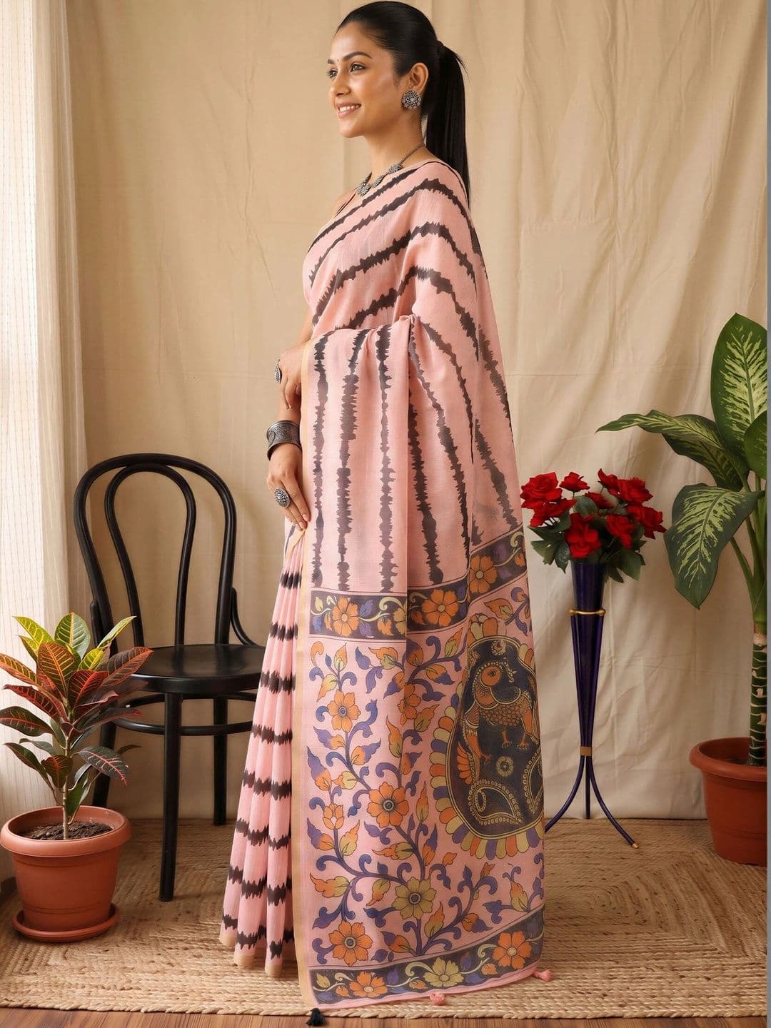 Sangria Striped Designer Block Print Saree thumbnail 3