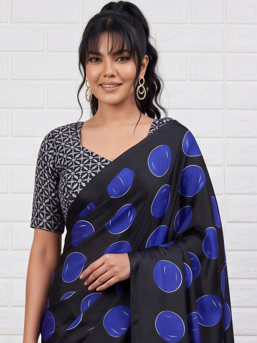 Anouk Polka Dot Satin Designer Banarasi Saree thumbnail 7